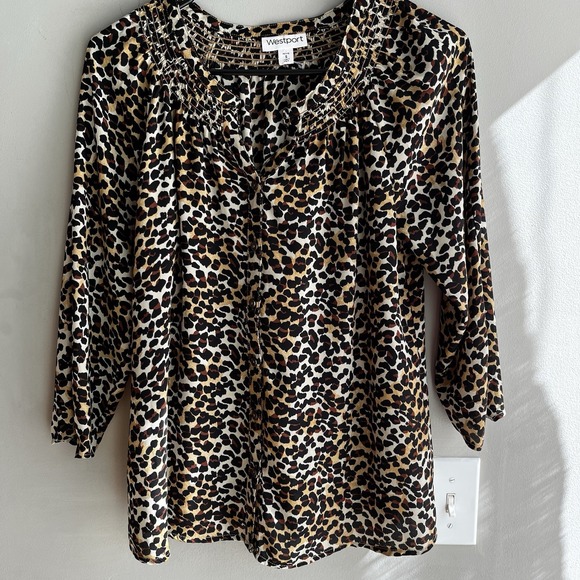 Westport Animal Print Blouse Size Small Long Sleeve Polyester Chic Classic - Picture 1 of 7